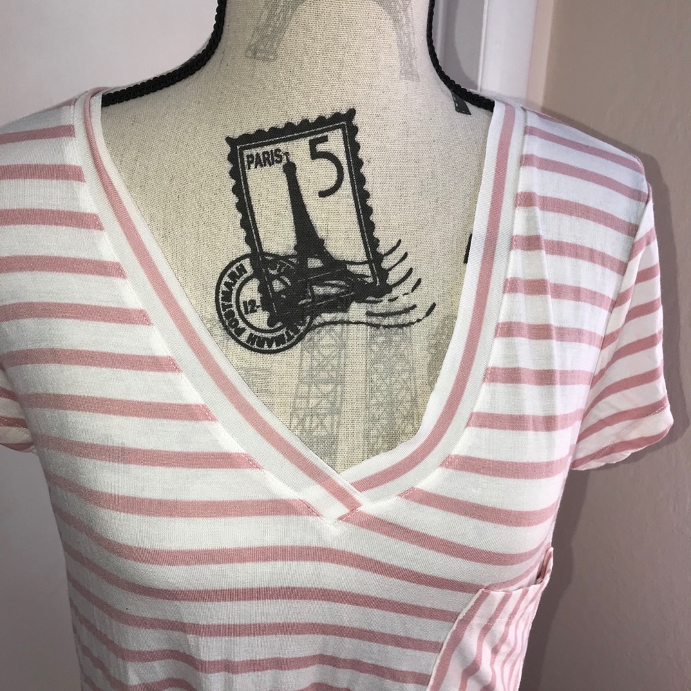 ‘H’ By Bordeaux V-Neck T-Shirt  NWOT 3/$10